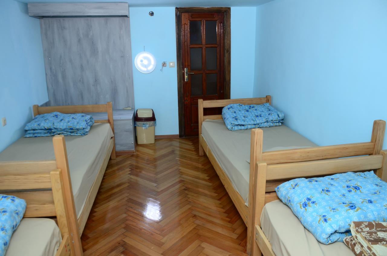 Hostel Batumi Globus Luaran gambar